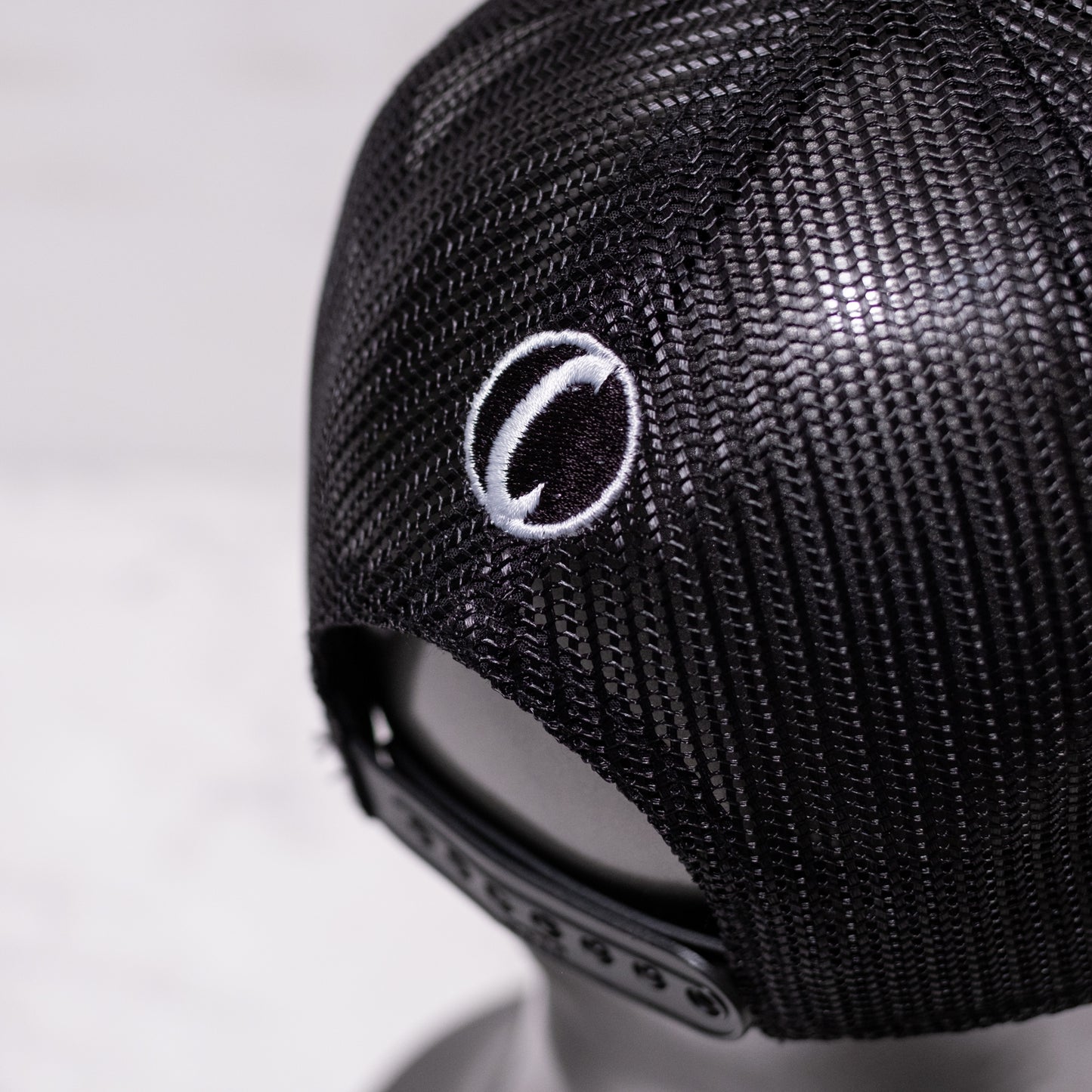 Upside-down Stay Sharkin Trucker (Black)