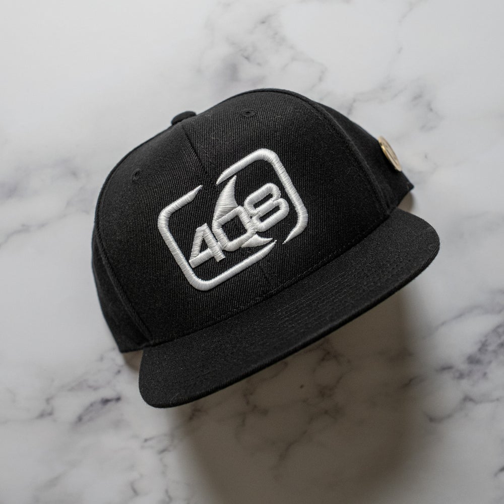 The Classic 408 Snapback - White on Black